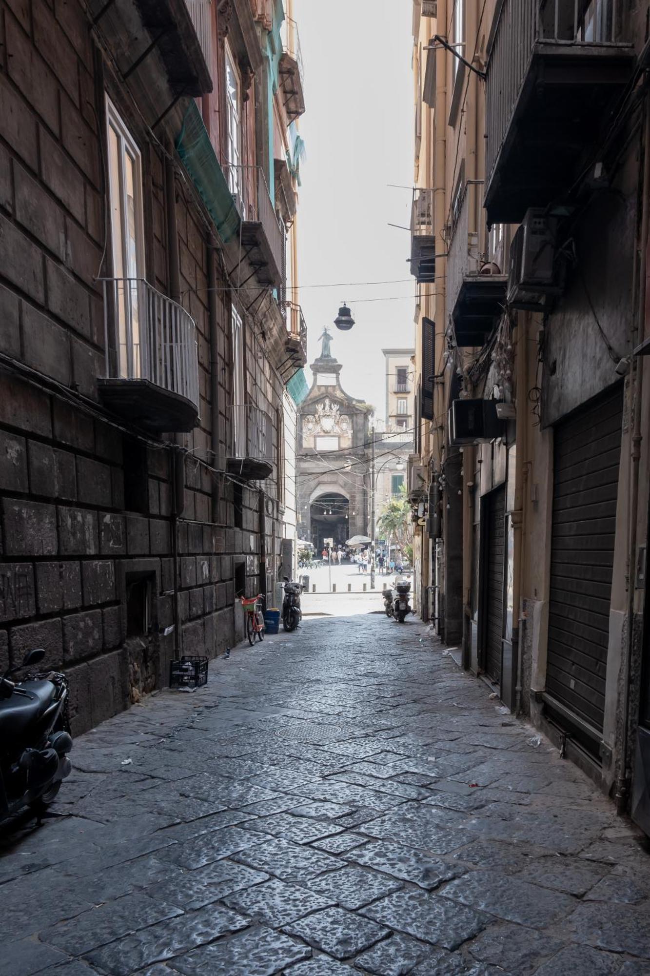 Colibri A Piazza Dante Apartment Naples Exterior photo